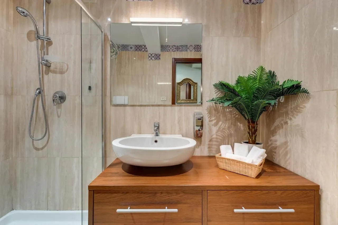 Trevi Fountain Apartment Rome